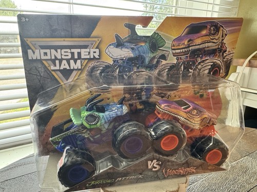 Monster jam jurassic - jurassic, attack