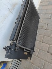 Radiatore Fiat Grande Punto sono 2 PZ completo di ventola come da foto 