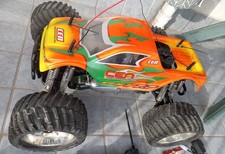 CEN Racing GST 7.7 Genesis Super Truck Monster  con motore a scoppio funzionante