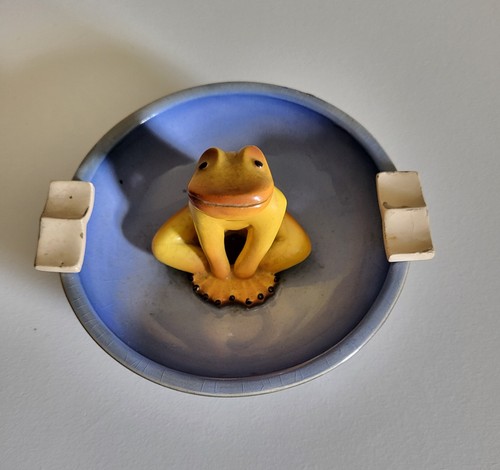 Posacenere rana ceramica