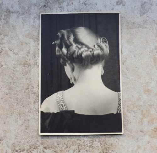 Bellissima vecchia foto - , donna