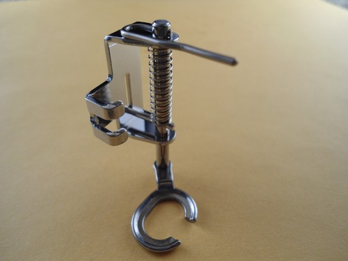 Piedino per trapuntatura punta