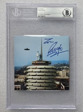 RINGO STARR FIRMATO SLABBED