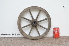 Vecchio carrello in legno