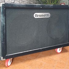 Brunetti  cassa dual cab speaker Celestion, con ruote