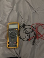 fluke 179 true rms multimeter
