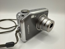 Fujifilm FinePix V10