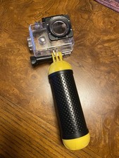 Custodia impermeabile action