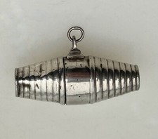 Antica vinaigrette figurativa