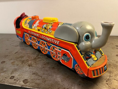 Train tôle elephant trade - elephant,