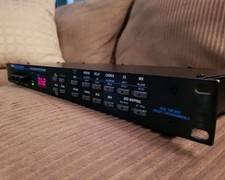 ALESIS MidiVerb III * 16 bit