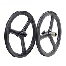 Ruote in carbonio 3 razze 16