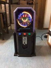 Mini Slot machine vintage da tavolo colore scuro Mini slot con erogatore Ticket