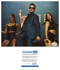 FOTOGRAFIA FIRMATA ROBIN DICKE