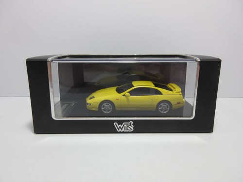 Mini auto wit - 1/43, nissan