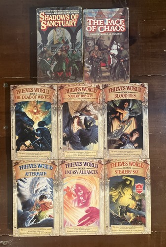 Thieves world lot - world, robert