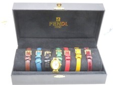 [Ecc+5 con scatola] Orologio