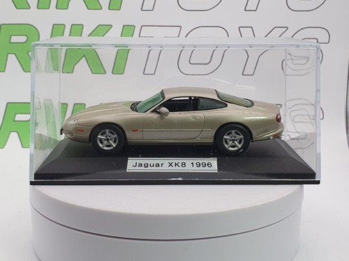 Jaguar xk8 coupé - jaguar, 1/43