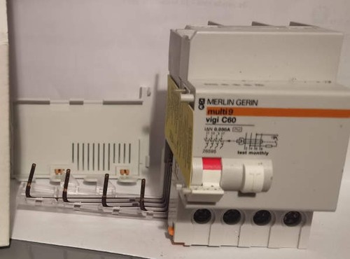 Merlin gerin 26595 blocco - merlin,