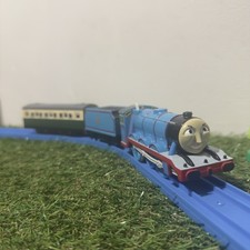 Plarail tomy trackmaster - plarail,