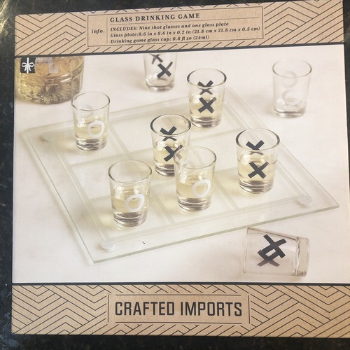 Tic tac toe shot - tic, bicchiere