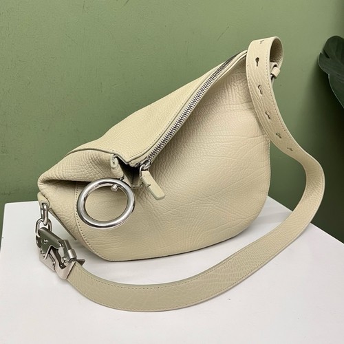 Burberry shoulder