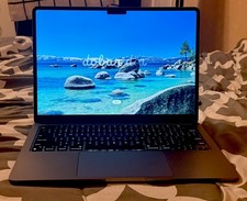 Apple MacBook Air 13.6" Retina