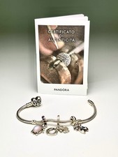 Bracciale Pandora Moments argento Sterling 925 con 3 charm