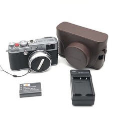 Fujifilm FinePix X Series X100