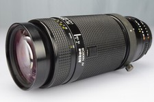 Nikon Nikkor Zoom 75-300 Autofocus-Macro f:4,5-5,6 N°211799 Made Japan 1990s