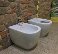 SANITARI QUID SANINDUSA