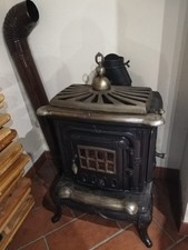stufa a legna in ghisa Come Nuova