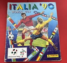 ALBUM CALCIATORI PANINI ITALIA 90 DISCRETO PIÙ DI 330 TRA FIGURINE E SCUDETTI