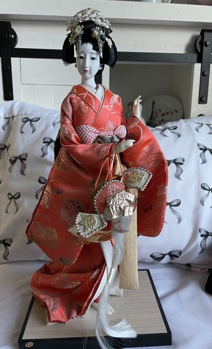 Bambola geisha giapponese