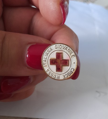 Spilla croce rossa - croce, italiana