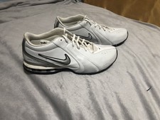 Scarpe da allenatore Nike Reax