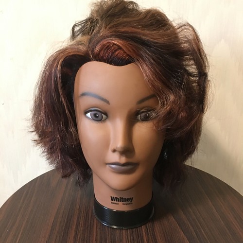 Testa manichino cosmetologia