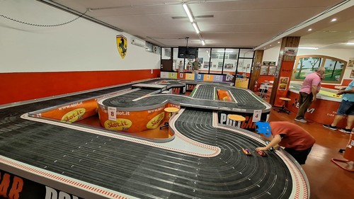 Vendesi pista ninco corsie - pista,