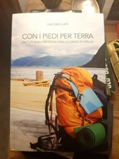 Con i piedi per terra. Da