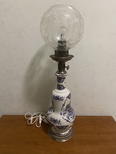Lampada ceramica bianca e - in,
