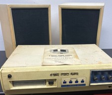 Vintage 33 Cassette + Lettore