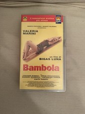 BAMBOLA CON VALERIA MARINI -