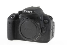 CANON EOS 700D -