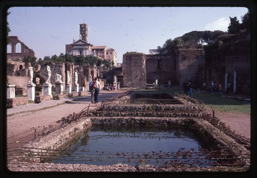 Foro romano casa vestali - romano,