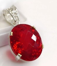 Ciondolo in argento massiccio