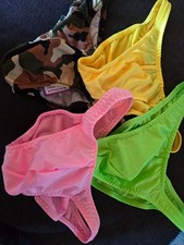 Confezione da 4 slip in posa