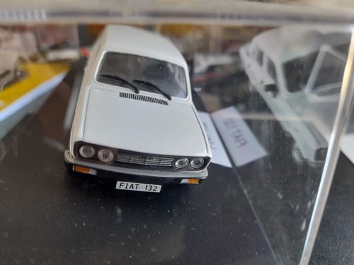 Fiat 132 modellino scala - fiat,
