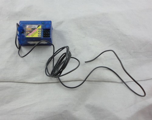 Hitec hfs 04mg 4ch 72mhz - hfs-04mg, fm