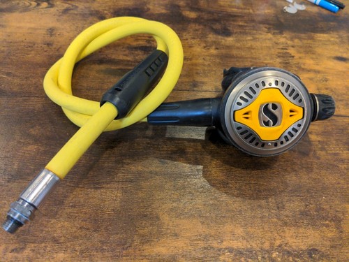 Scubapro s600 regulator 2nd - scubapro,