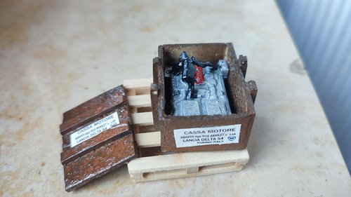 Cassa legno motore lancia - 1/43,